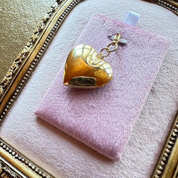 Heart Locket Charm Pendant 18k Gold PVD Stainless Steel Rose Design And Clasp - Picture 7 of 16